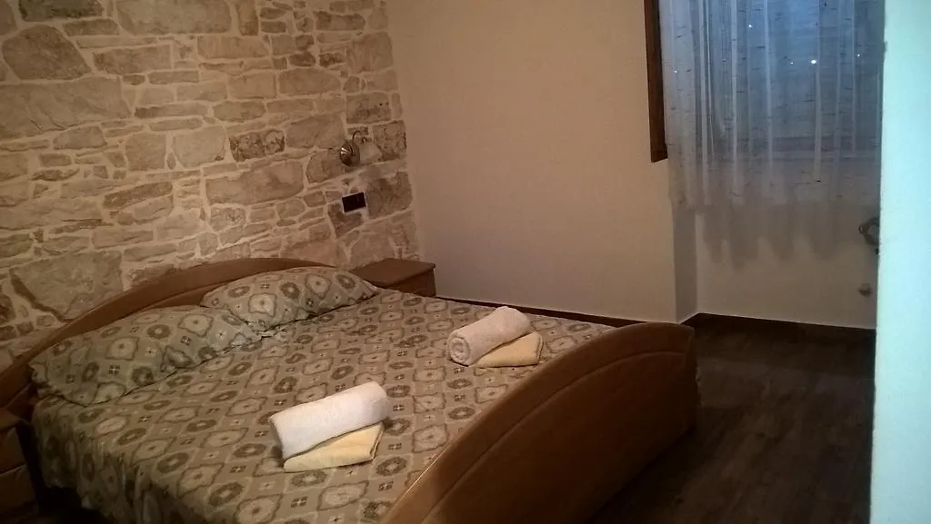 Barbiere Guest House Bale Kroatien